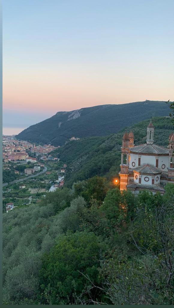 Ca Degli Ulivi Hotel Finale Ligure Exterior photo